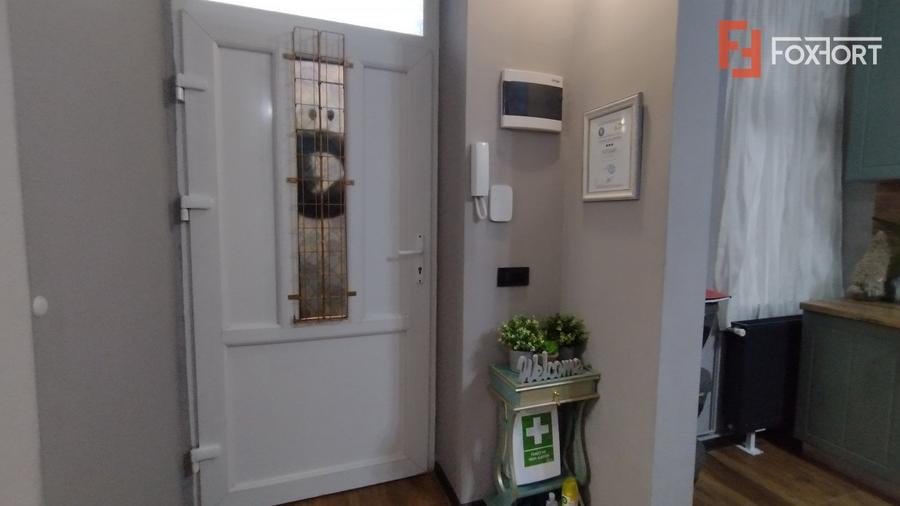 Apartament 2 camere, Zona Central - Renovat, mobilat si utilat