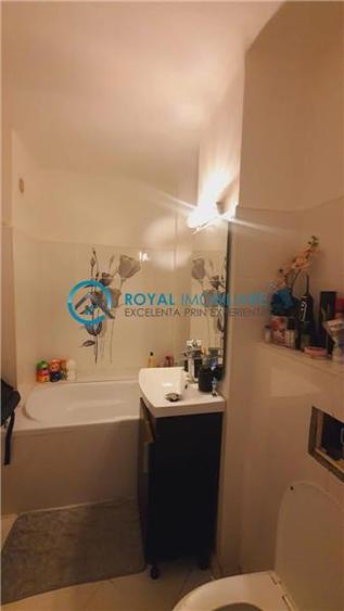 Royal Imobiliare - Vanzare apartament 2 camere zona Piata Mihai Viteazu