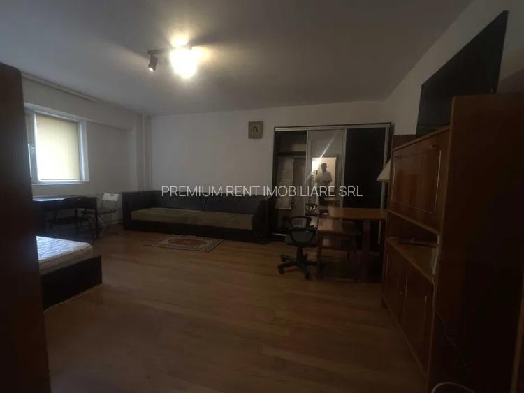Calea Calarasilor, garsoniera, 300 euro, 6 min metrou Muncii, actual 08 iulie - 3