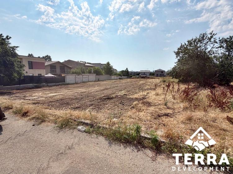 Teren la intrarea in Ovidiu - pozitie ideala