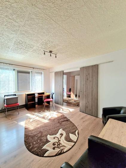 Apartament 2 camere, etaj 1, centrala proprie, zona Sagului
