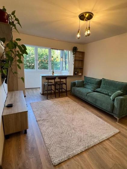 Proprietar - ofer spre închiriere apartament 2 camere - Astra