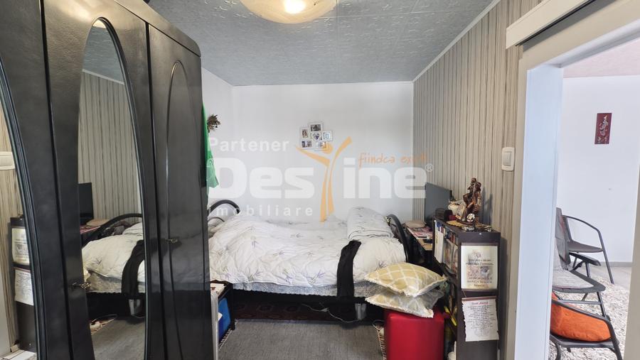 Apartament 2 camere zona vest, etaj intermediar