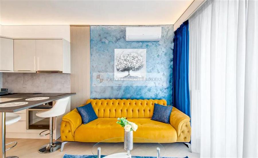 Pipera | Porsche | Cortina North | Bloc 2023 | Modern