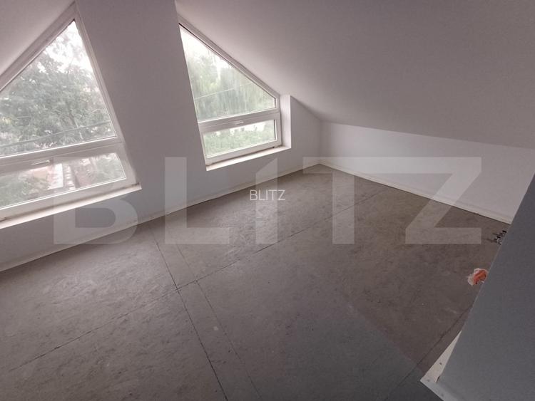 Casa de vanzare, 550 mp, teren 700 mp, zona Burdujeni - 12