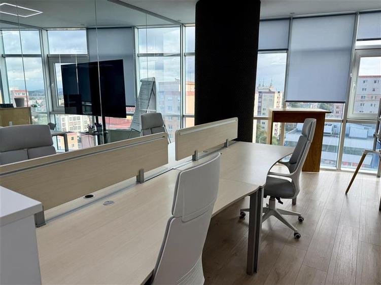 De inchiriat - Birou, spatiu comercial - mobilat