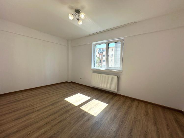 2 CAMERE VALEA LUPULUI, IASI