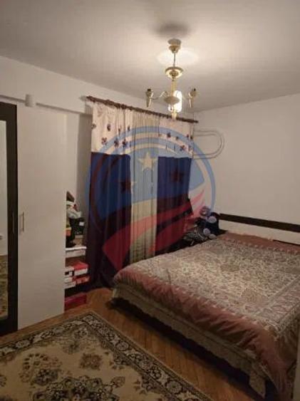 OFERTA  REDUSA - APARTAMENT 4 CAMERE CALEA BUCURESTI - VANZARE