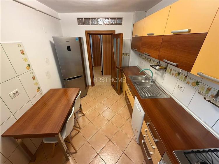 Apartament 4 camere,mobilat si utilat,etaj 3, zona Pompieri - 2