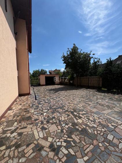 Casă P+1+2+M, 360 mp, 7 camere, 4 băi, granit interior/exterior, 2 garaje, Sasar - 10