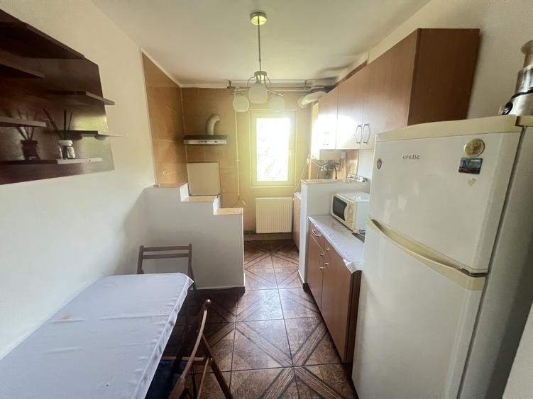 De-Inchiriat-Apartament-2-Camere-Parcare-Tractorul