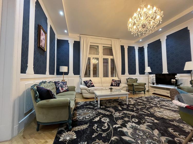 Apartament 4 camere - zona Sinaia