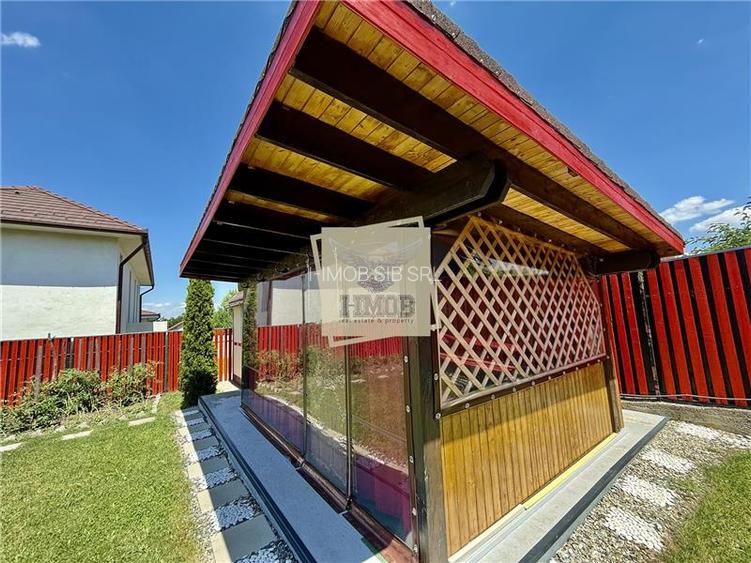 Teren intravilan intre case cu utilitati si filigorie Sala Sporturilor - 4