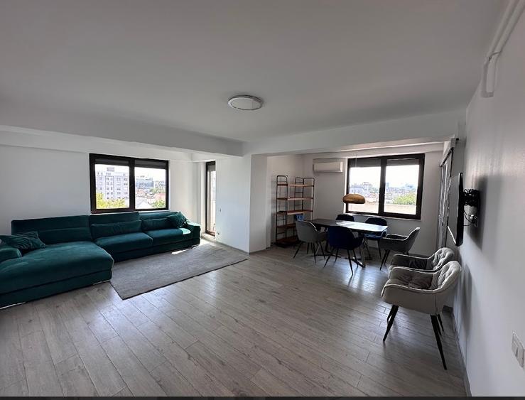 Apartament tip penthouse de vânzare zona Iancului