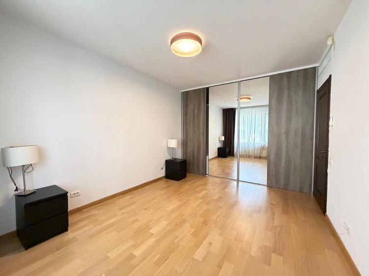 Inchiriere 3 camere Kiseleff | Living 60 mp | Terasa | Garaj | 3 bai