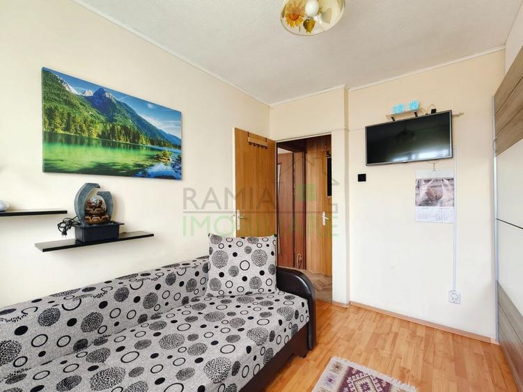 Apartament 3 camere, Cartierul Florilor, Boxă și parcare