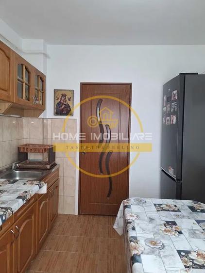 Apartament 3 camere / 74 mp / zona Mircea cel Batran