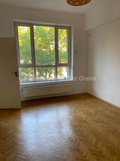 Vand apartament cu 3 camere în blocul Eva - 3
