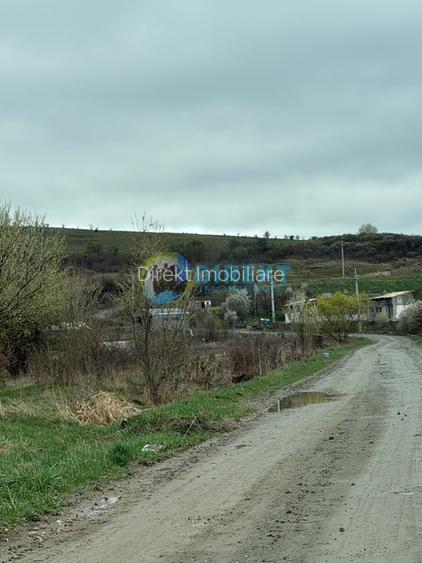 Teren intravilan , zona Zavoaie - 4