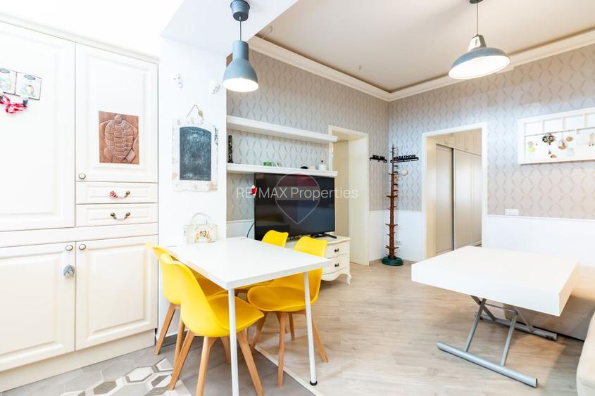 Apartament 4 camere in vila Turda | Basarab Metrou | curte proprie