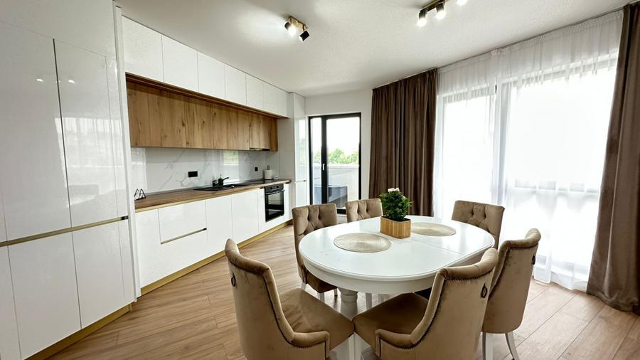 Apartament 2 camere de închiriat in ansamblul Wings, Strada Frunzișului.