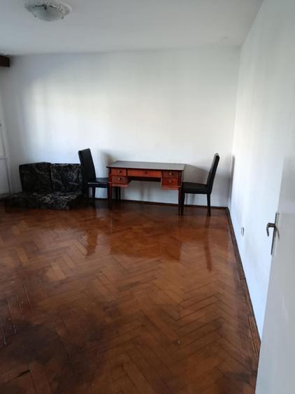Girocului | 3 Camere | Bloc izolat
