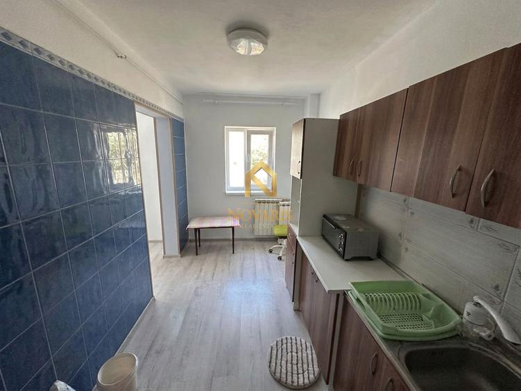 Apartament 2 camere, etaj 1, strada Alexandru Vlahuță