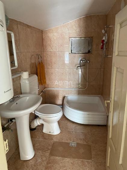 Se vinde casa in comuna  Lunca Corbului, județul Arges - 9