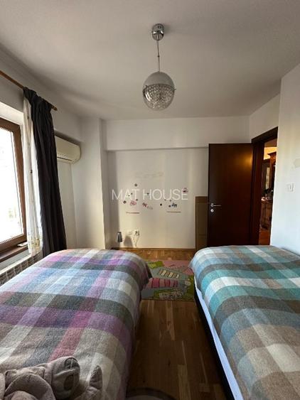APARTAMENT 3 CAMERE 80MP 5/7 BL 1995 MONOLIT HOL H APROPRIERE METROU SCOALA  81 - 12