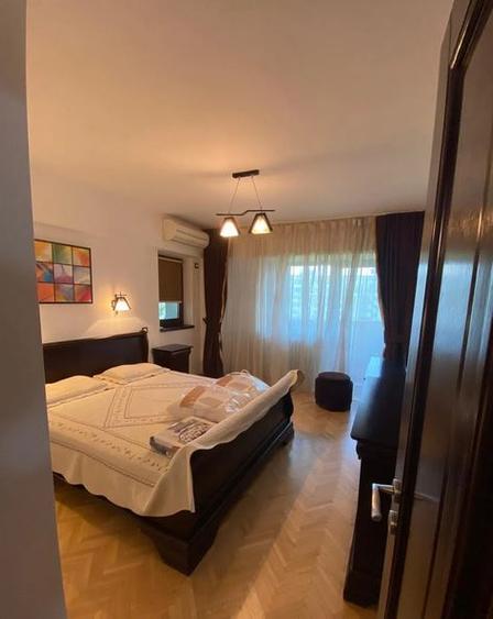 Apartament 2 Camere,Unirii,Metrou,bl.1996,et.5/9,DECOMANDAT,3 balcoane,Liber