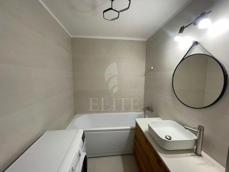 Apartament 3 camere în zona CALEA BACIULUI