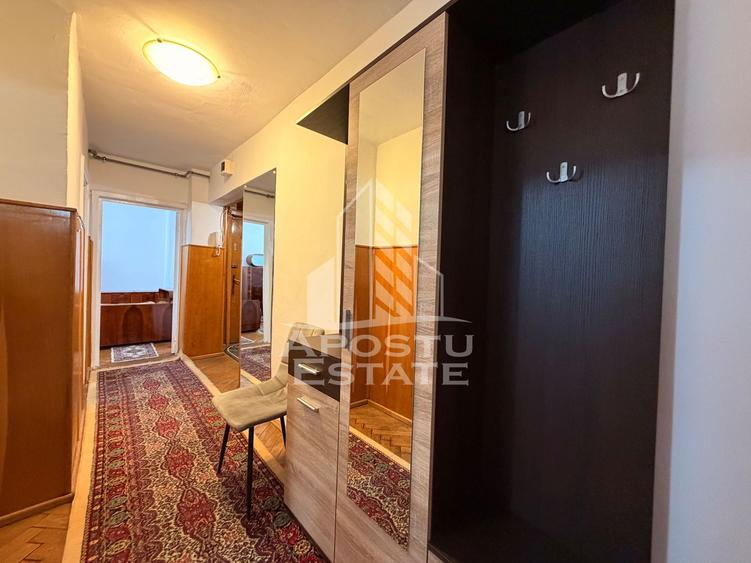 Apartament 3 camere de inchiriat, Complex Studentesc