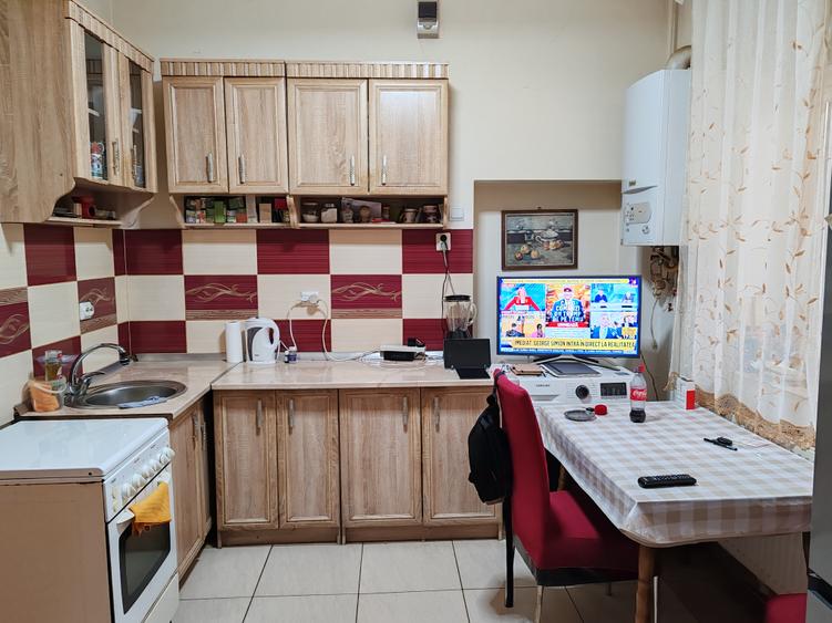 Apartament 2 camere liber la vanzare zona Centrul Istoric