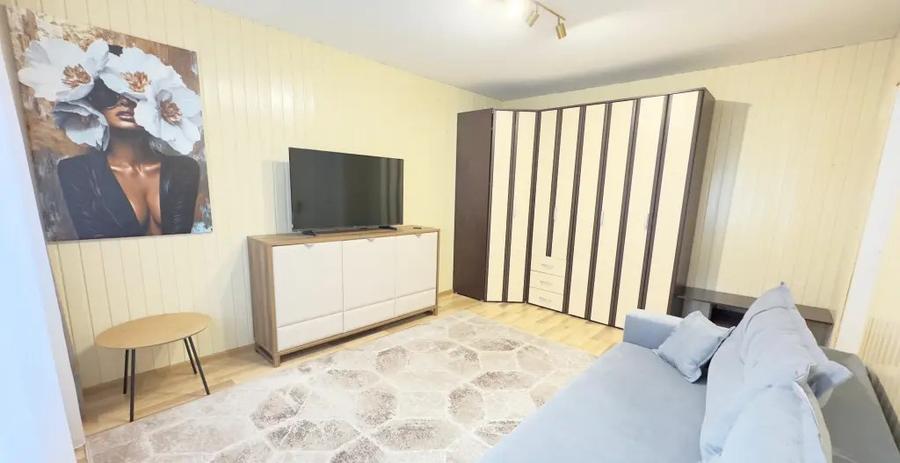 Garsoniera decomandata si mobilata modern, zona Astra