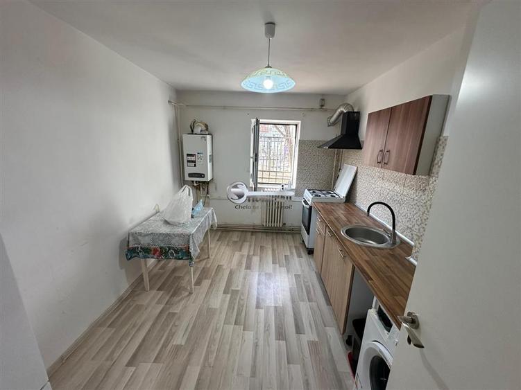 Apartament 3 camere, boxă și potențial investițional remarca