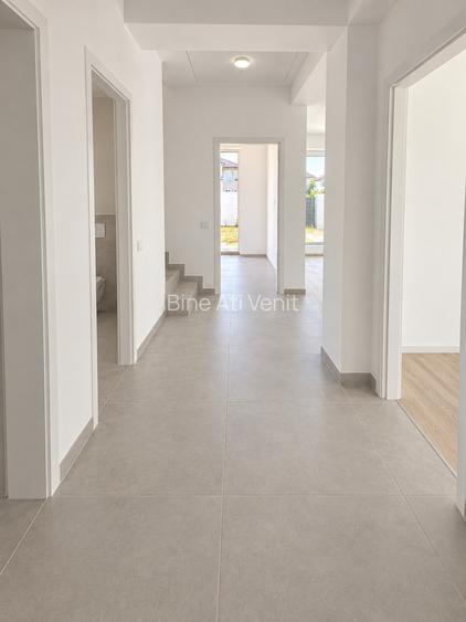 Comuna Berceni - Casa 5 Camere 3 Bai 367mp Teren - 4