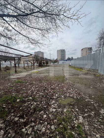 Teren industrial/comercial de închiriat, 2.608 mp, zona Mureșeni