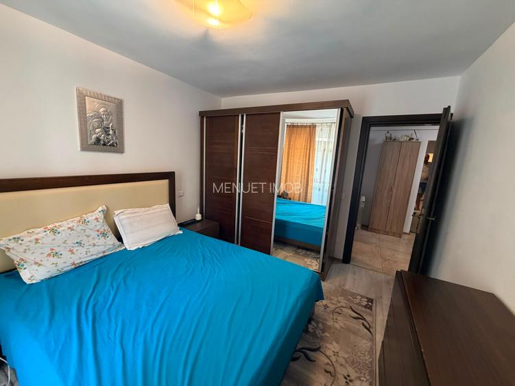 Apartament 3 camere , str.Babadag , parter inalt - 9