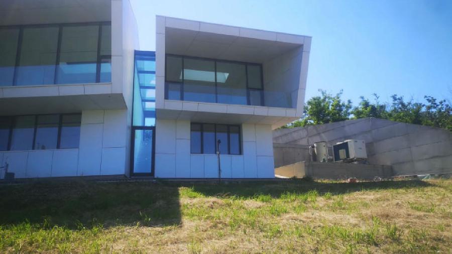 Vila S+D+P - 772 mp + Teren 2.665 mp / Tulcea