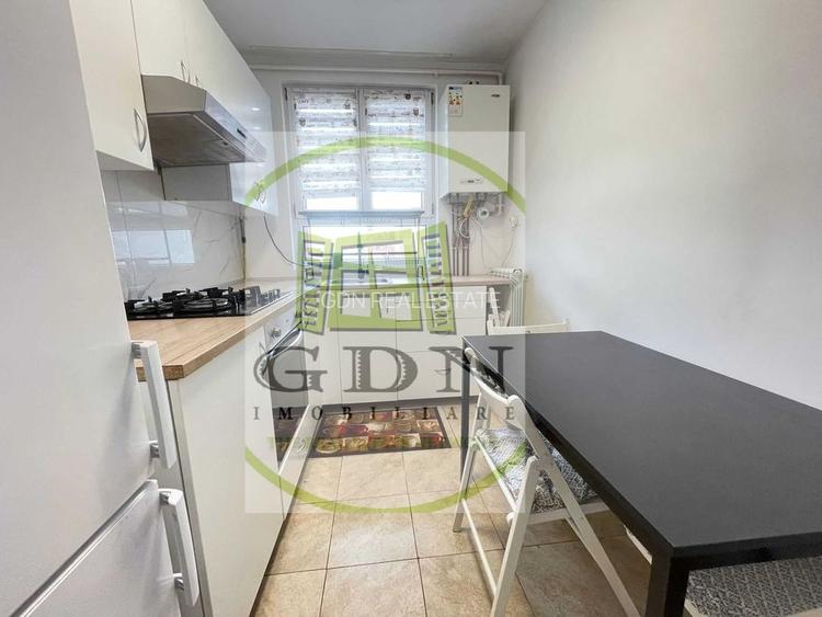 Vanzare apartament 2 camere &acirc; decomandat, cu balcon si vedere panoramica - 4