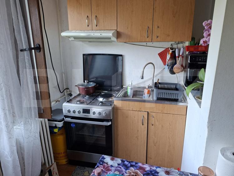 Cameră cămin, 21 mp, baie proprie, bucatarie, zona Pacurari