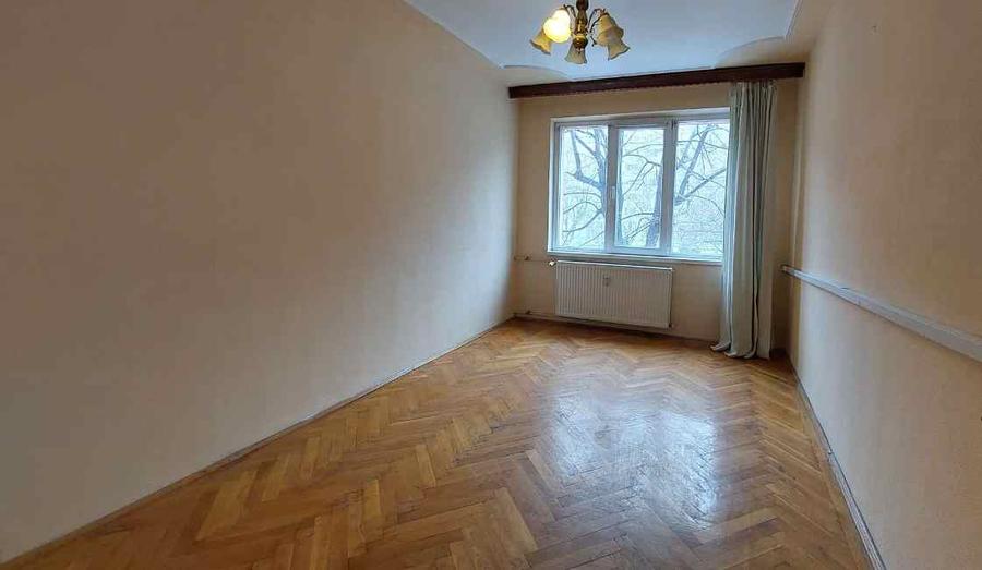 2 camere 58 mp decomandat renovat metrou