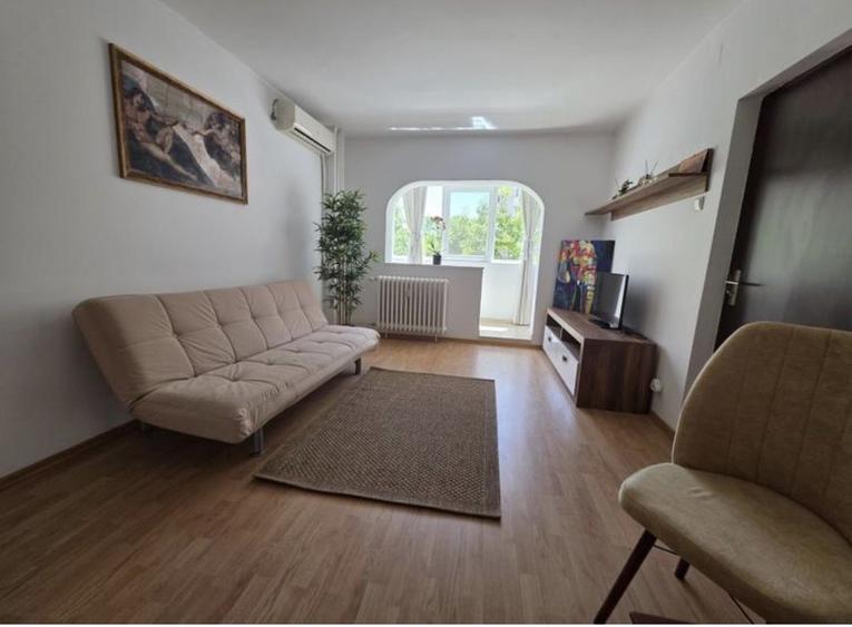 AP. 2 CAMERE- MOSILOR, PRIMA INCHIRIERE, BLOC REABILITAT, MODERN