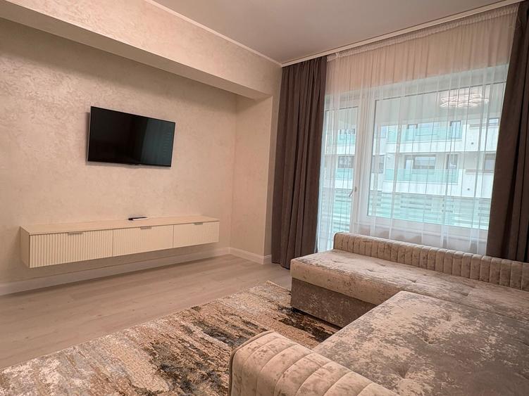 Apartament de inchiriat cu 3 camere decomandat- Royal Town Copou Iasi