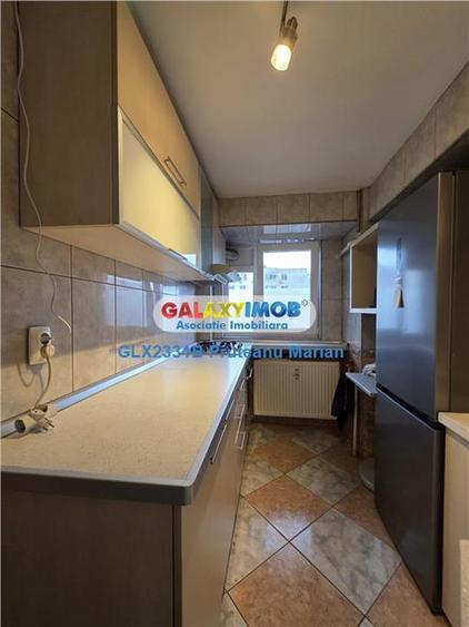 Inchiriere apartament cu 3 camere situat apropae de metrou Favorit