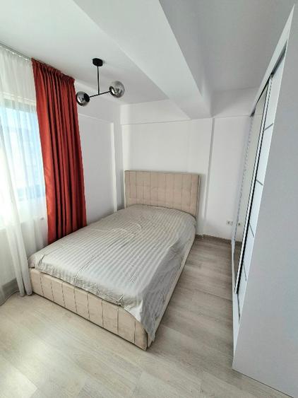 Închiriere apartament 3 camere