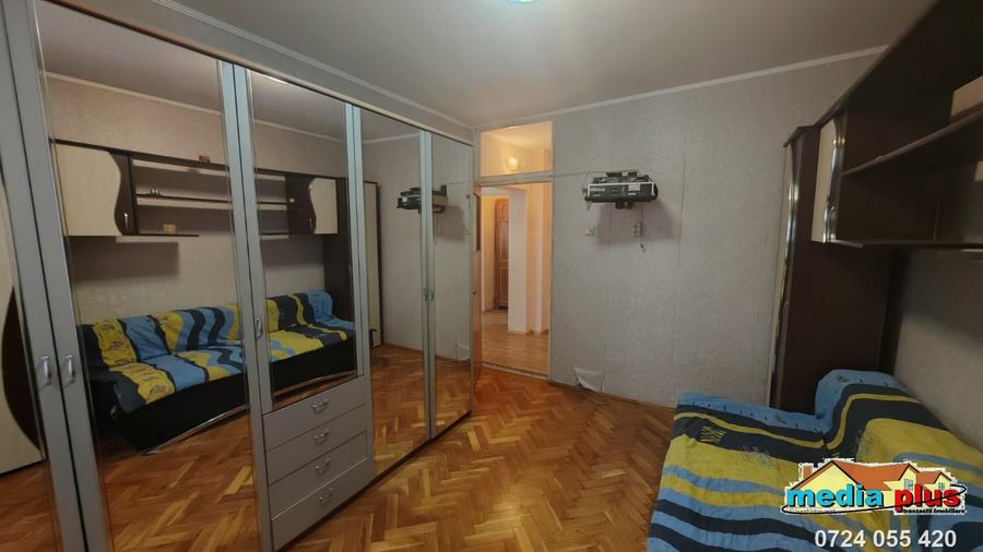 De vânzare – Apartament 3 camere, decomandat, Tiglina I – Str. Brăilei