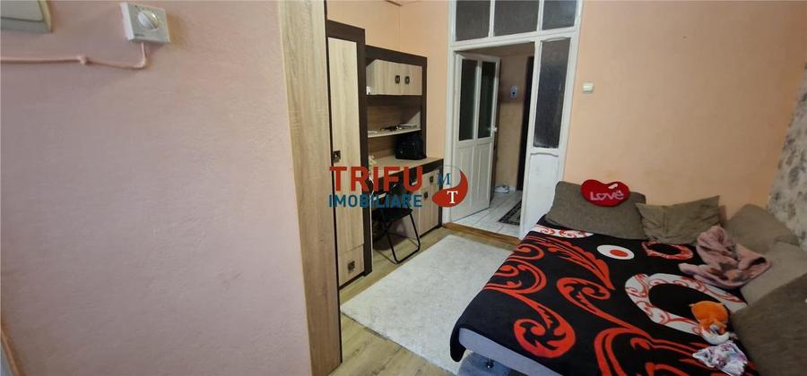 Garsoniera de vanzare zona Cetate