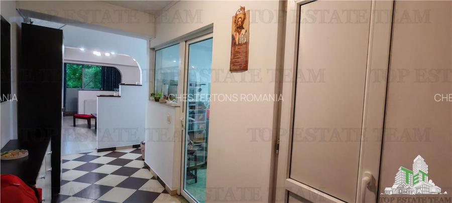 Apartament de 4 camere, cu centrala proprie, foarte spatios, in Militari, la 2 m