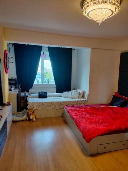 Vand aparament cu 1 camera, 40 mpu, etaj 2, lift, Maieri, Alba Iulia